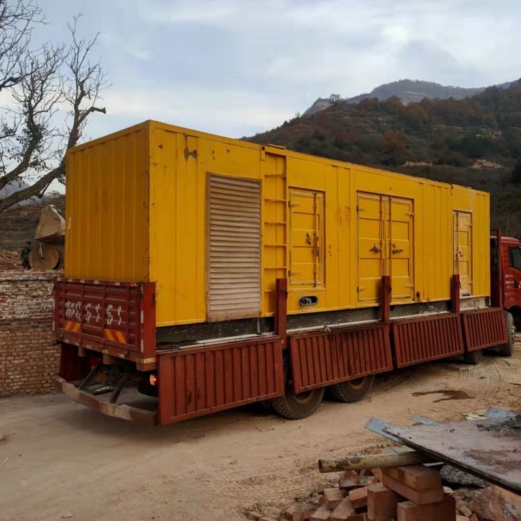 双柏200kW 发电机组在带电阻性负载时，输出功率会受到哪些因素的影响？